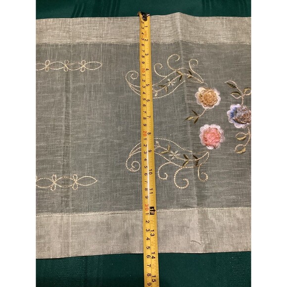 Sheer Light Green Table Runner & Matching Mat Floral Embroidered 3D Carnations - Picture 12 of 16